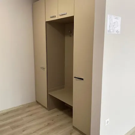 Hotel Downtown Hotel And B&B Burgas City